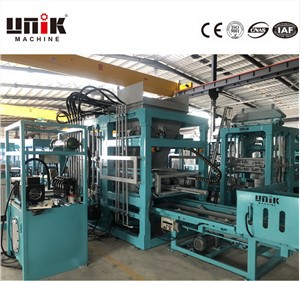 کھوکھلی سیمنٹ بلاک بنانے والی مشین